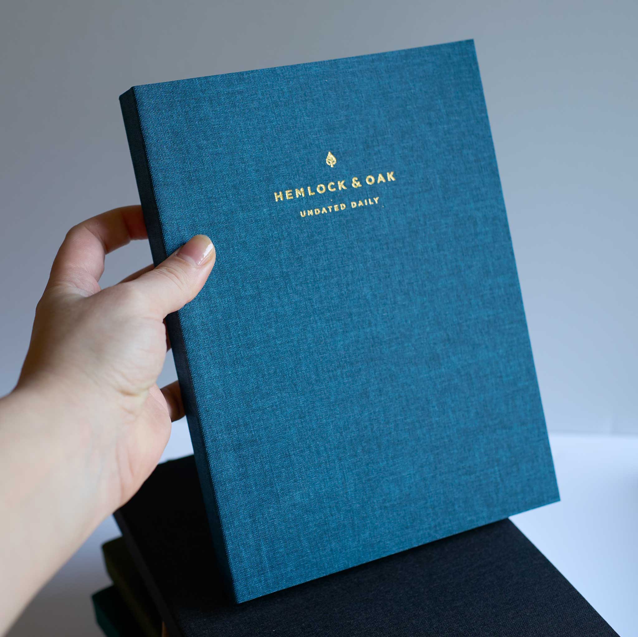 Undated Weekly & Daily Planner (12-Month, Cloth Flex, 70gsm)