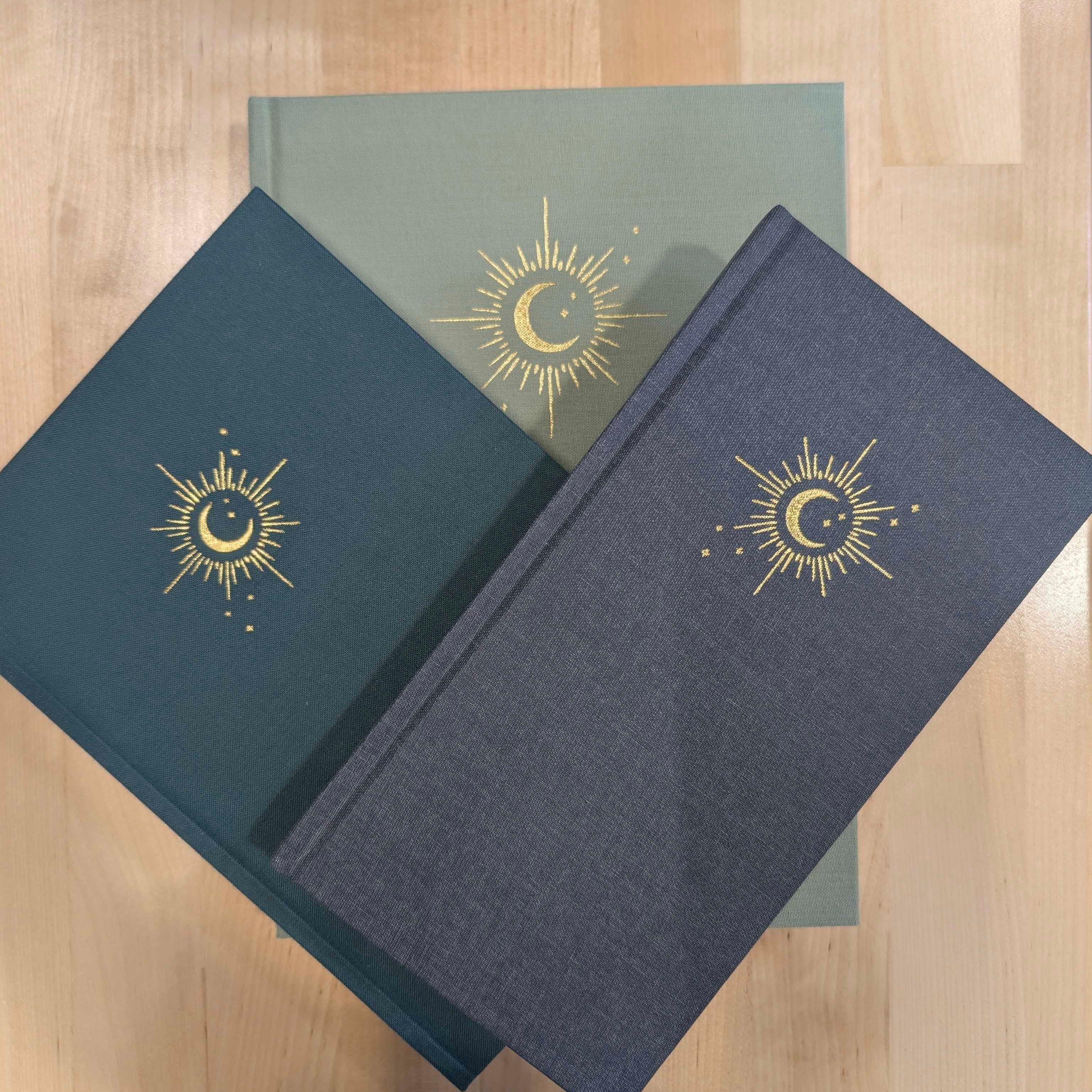 #Bundle_Lunar Love (Dotted Bundle C)