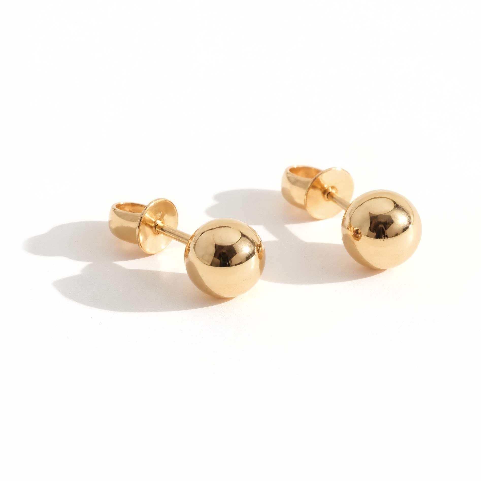 4mm Ball Stud Earrings in 14kt Yellow Gold