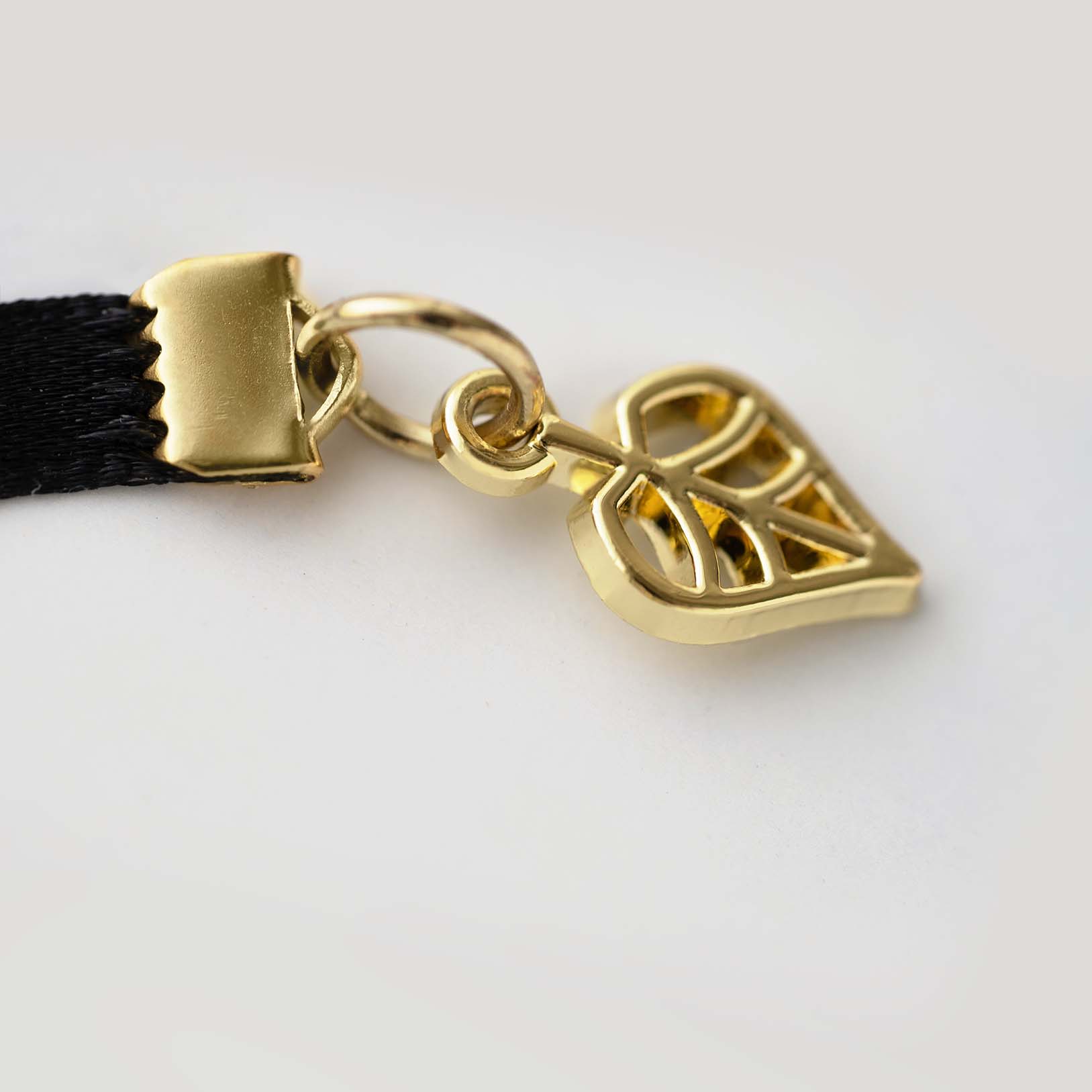 Hand-placed Ribbon Charm #color_